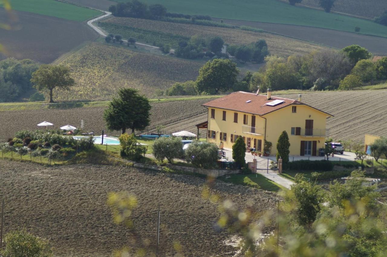 B&B Villa Olesia Ostra Exterior photo